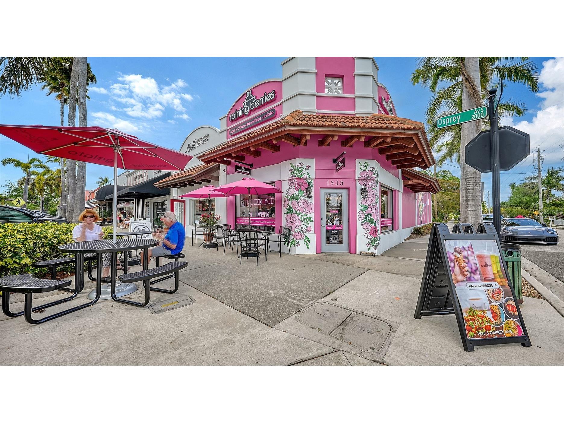 2138 Hawthorne Street Sarasota FL 34239 A4696176 image44