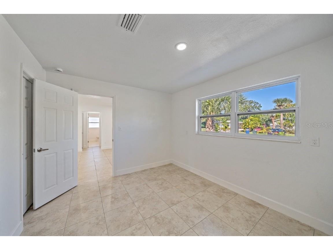 2138 Pine Terrace Sarasota FL 34231 O6367163 image11