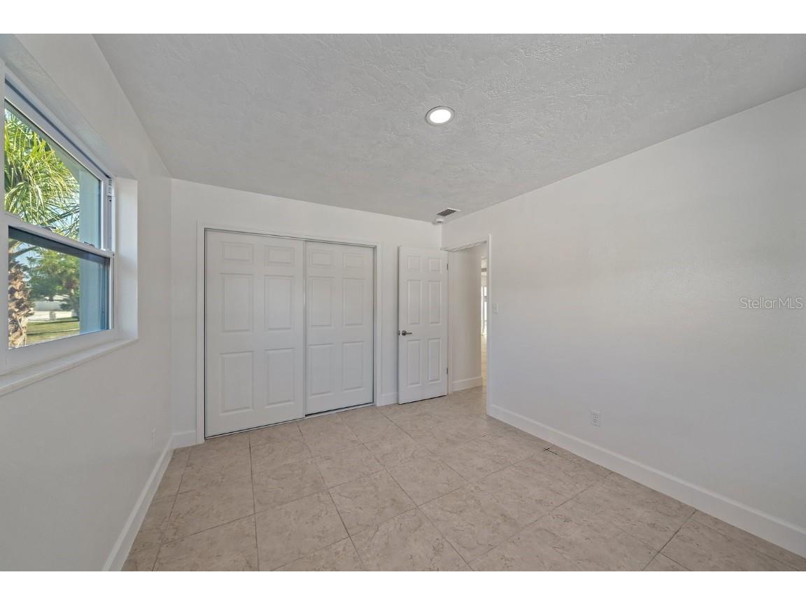 2138 Pine Terrace Sarasota FL 34231 O6367163 image17