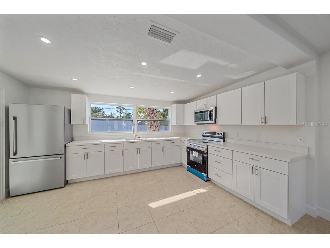 2138 Pine Terrace Sarasota FL 34231 O6367163 image7