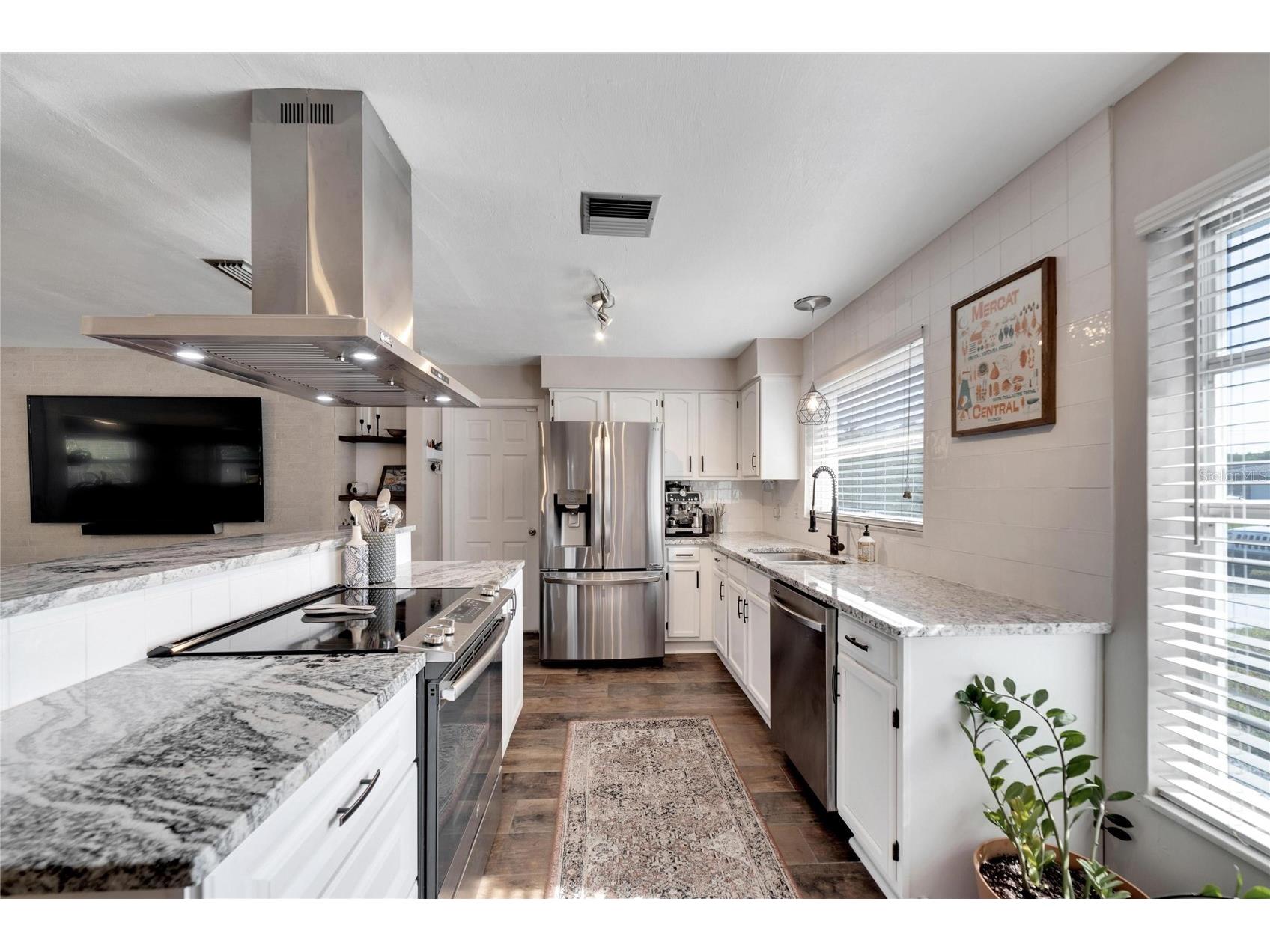 2138 Timber Lane Clearwater FL 33763 TB8476239 image3