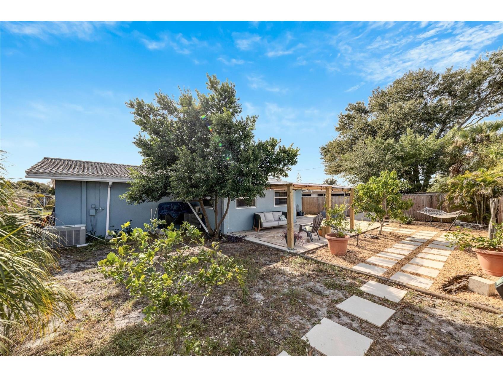 2138 Timber Lane Clearwater FL 33763 TB8476239 image39
