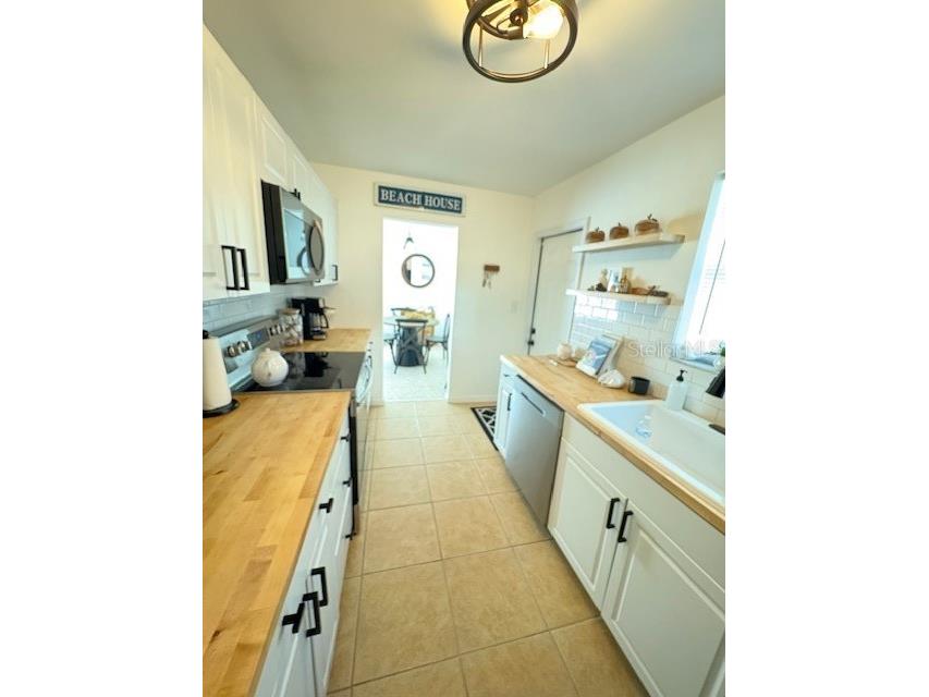 21386 Gladis Avenue Port Charlotte FL 33952 A4673109 image8