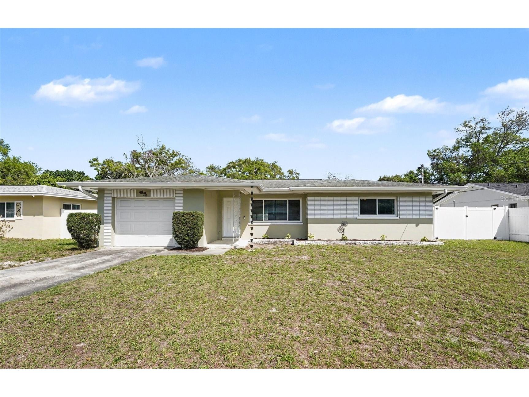 2139 Poinciana Drive Clearwater FL 33760 TB8488205 image1