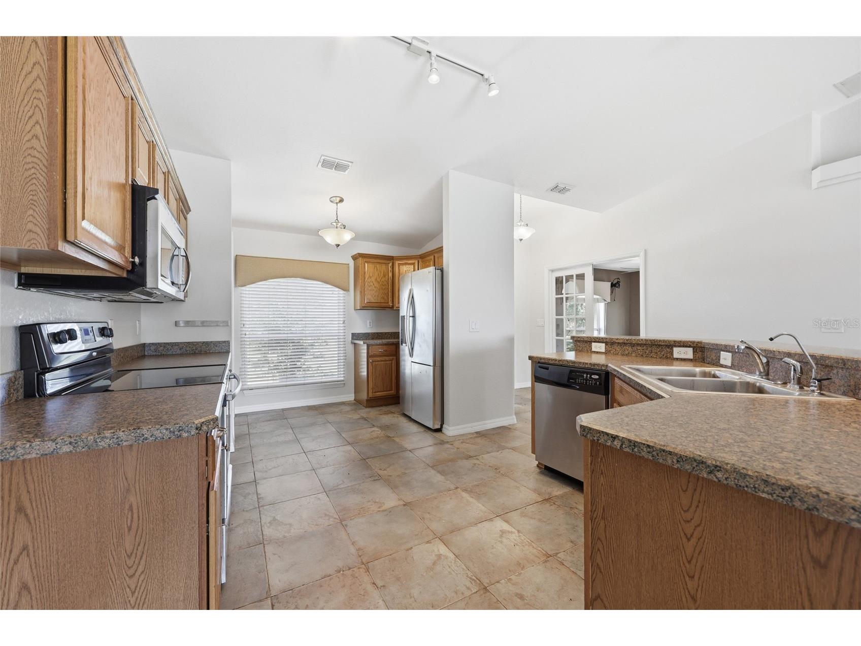 21395 NW 39th Court Micanopy FL 32667 - Orange Lake GC540283 image11