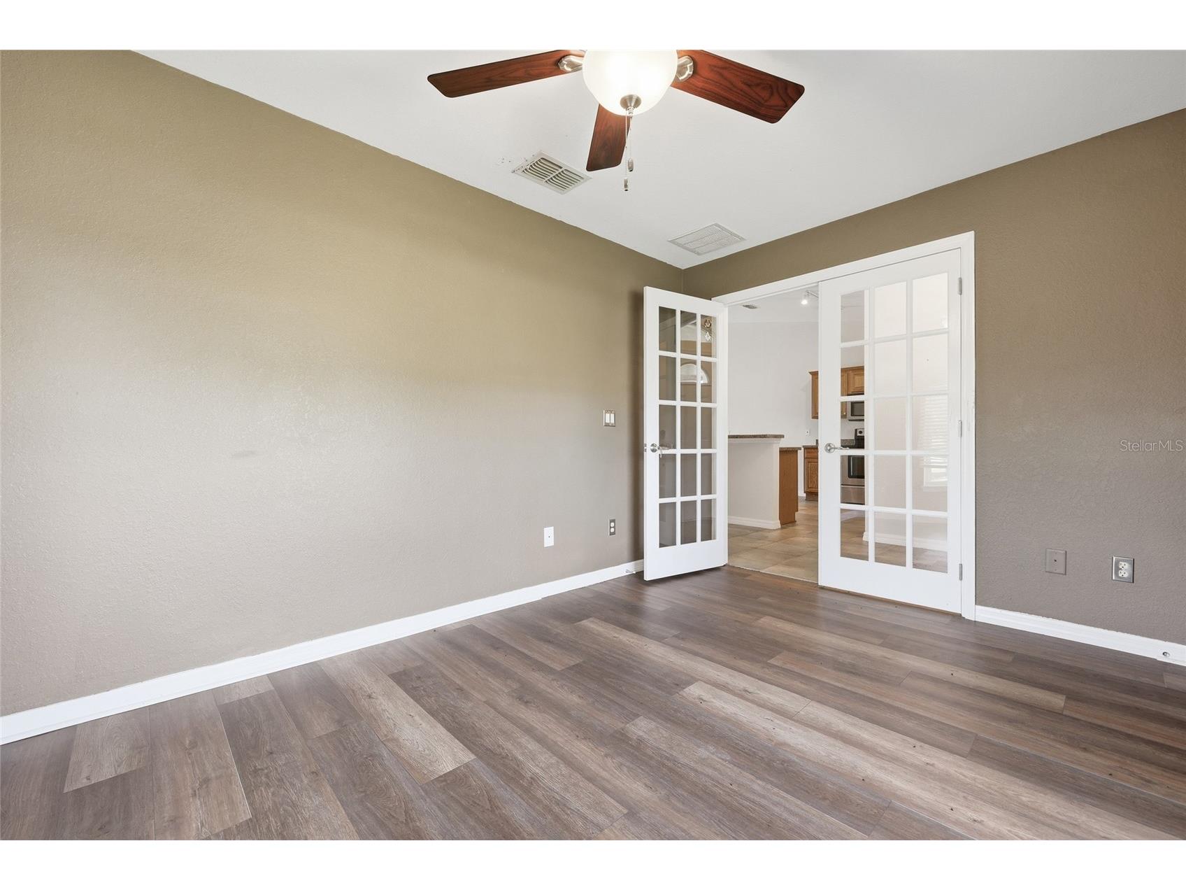 21395 NW 39th Court Micanopy FL 32667 - Orange Lake GC540283 image9