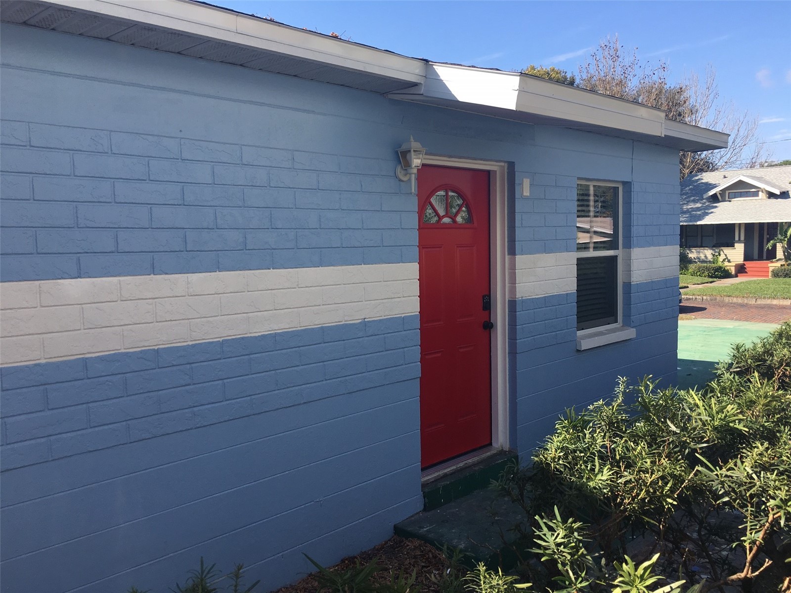 214 12th Avenue N #B Saint Petersburg FL 33701 TB8484220 image1