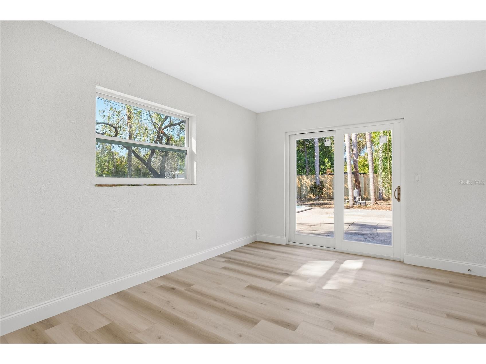 214 45th Avenue NE Saint Petersburg FL 33703 O6378881 image17