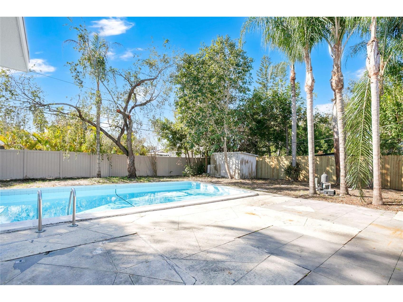 214 45th Avenue NE Saint Petersburg FL 33703 O6378881 image18