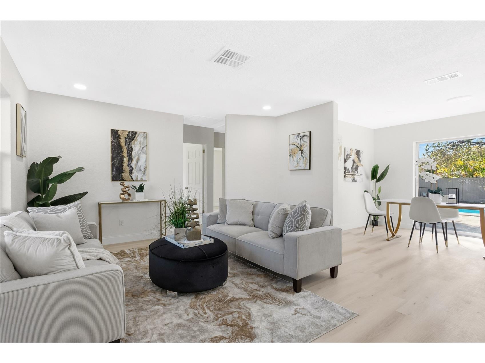 214 45th Avenue NE Saint Petersburg FL 33703 O6378881 image4