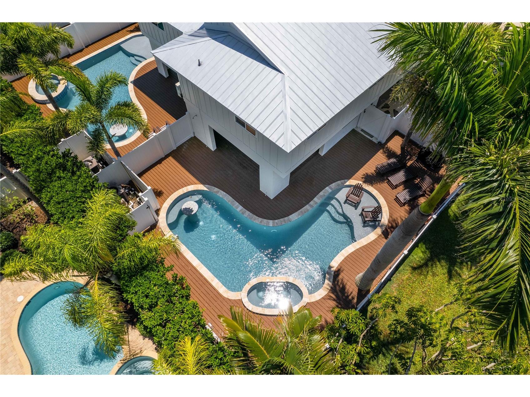 214 64th Street #A Bradenton Beach FL 34217 A4678236 image1