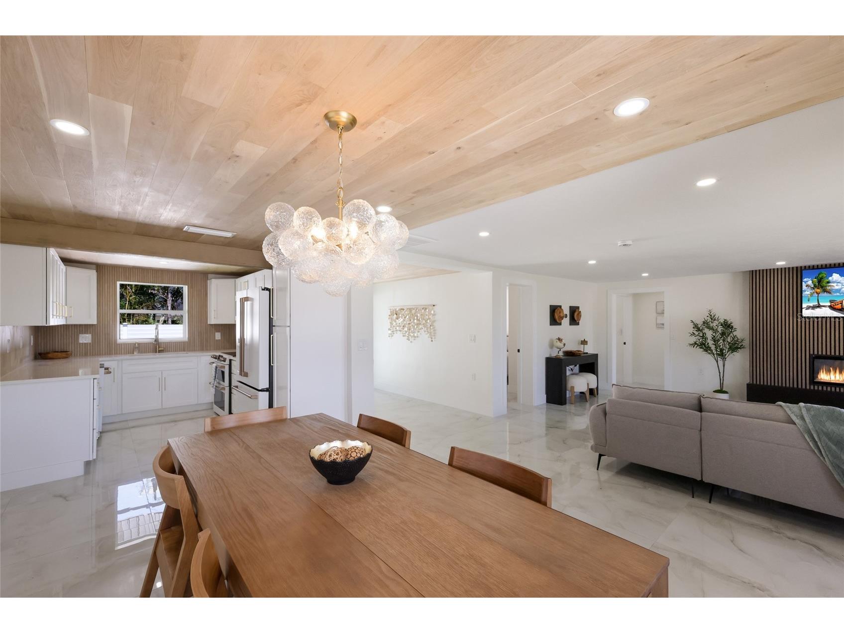 214 85th Street Holmes Beach FL 34217 TB8510500 image11