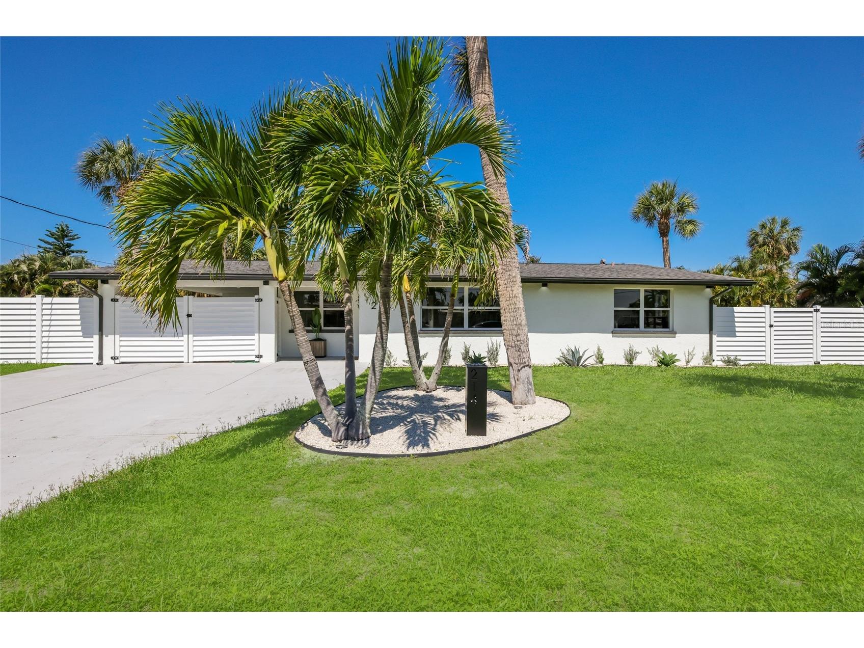 214 85th Street Holmes Beach FL 34217 TB8510500 image2