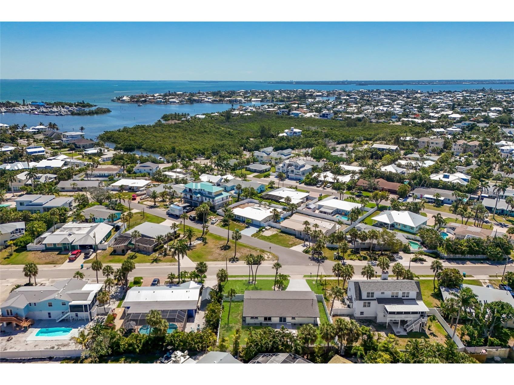 214 85th Street Holmes Beach FL 34217 TB8510500 image37