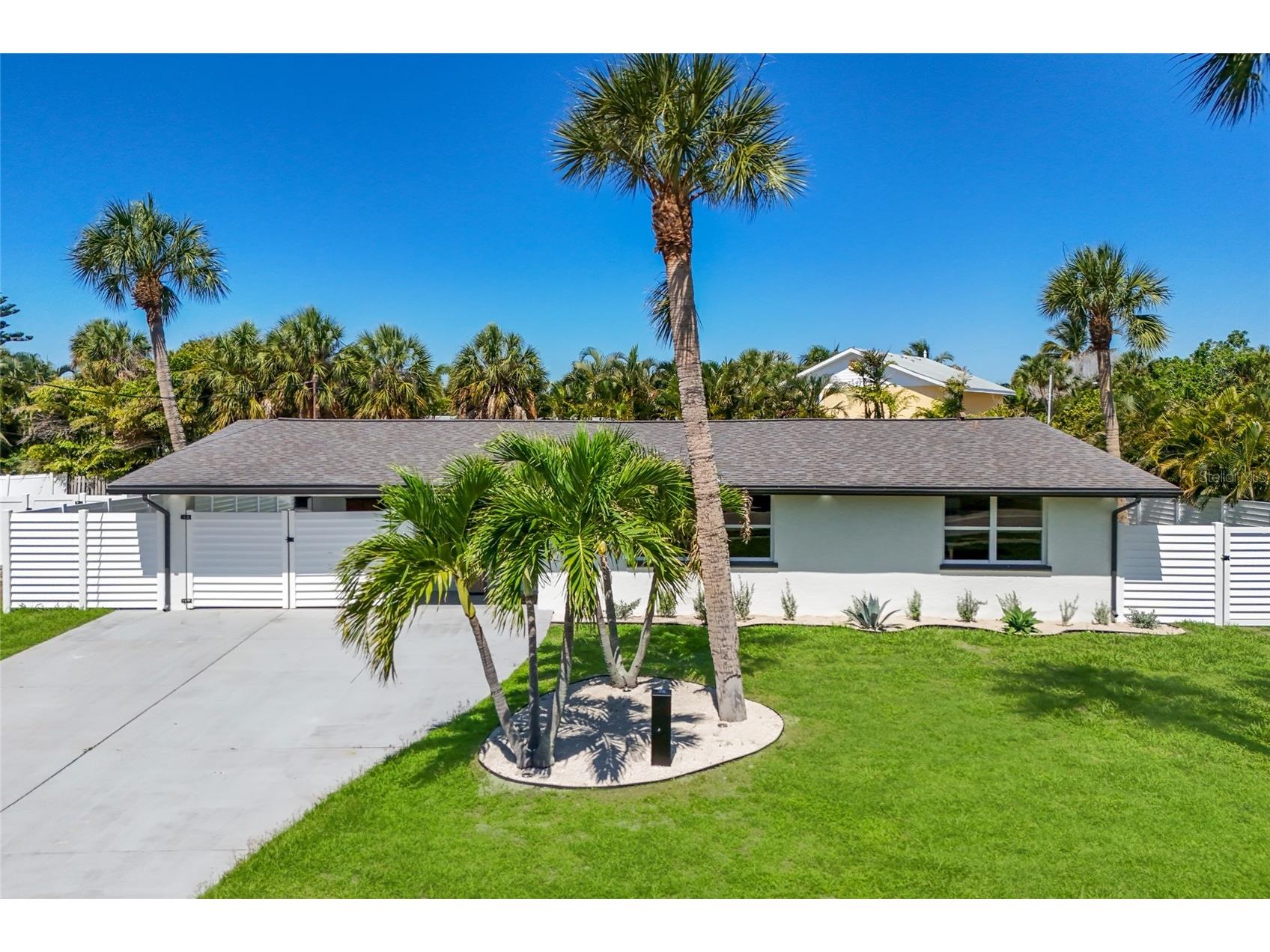 214 85th Street Holmes Beach FL 34217 TB8510500 image4