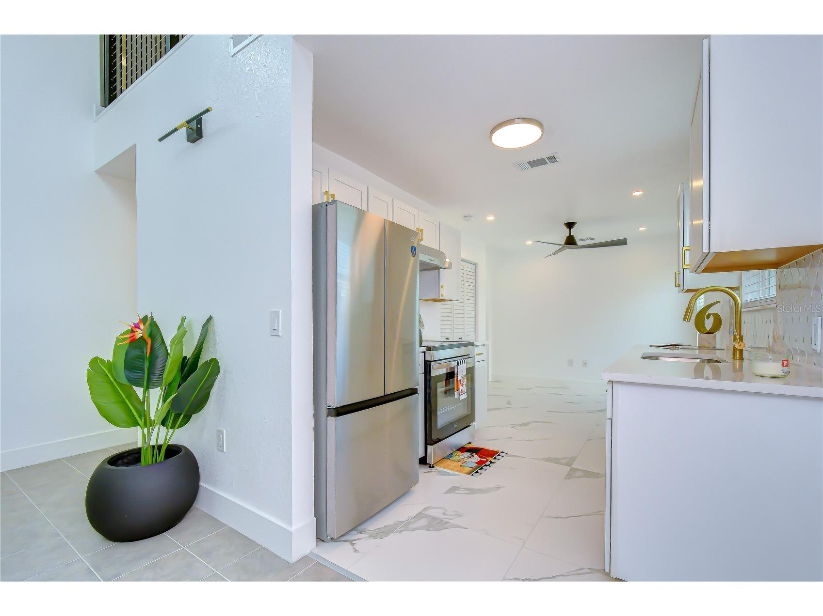 214 8th Avenue Drive W Bradenton FL 34205 TB8519316 image8