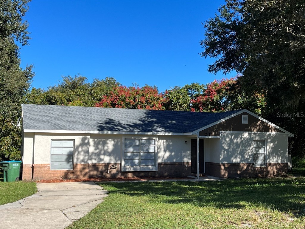 214 Bluefield Avenue Deltona FL 32738 O6150709 image1