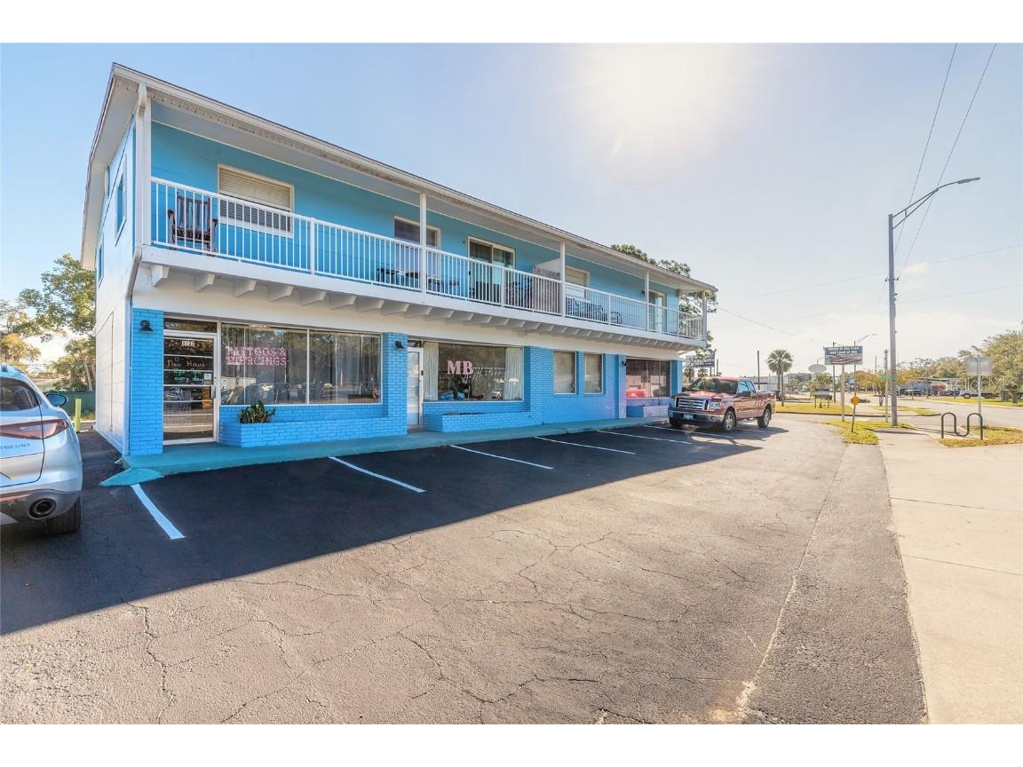 214 Brevard Street Titusville FL 32780 V4939688 image1