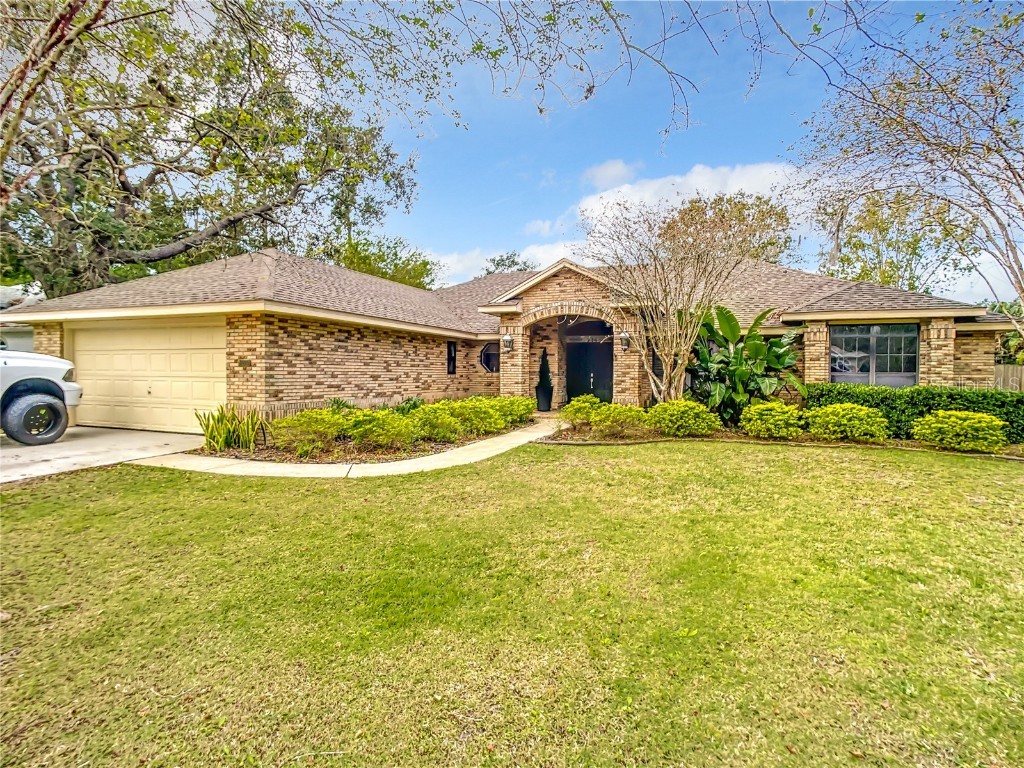 214 Bunker Court Debary FL 32713 V4927876 image1