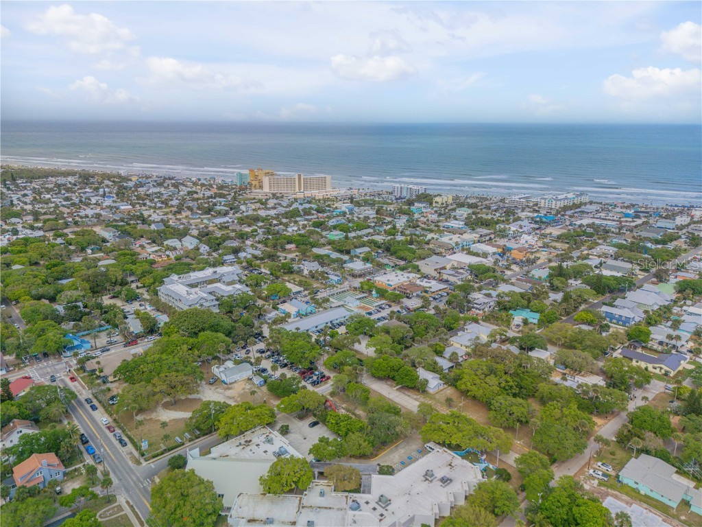 214 Columbus Avenue New Smyrna Beach FL 32169 NS1084855 image22