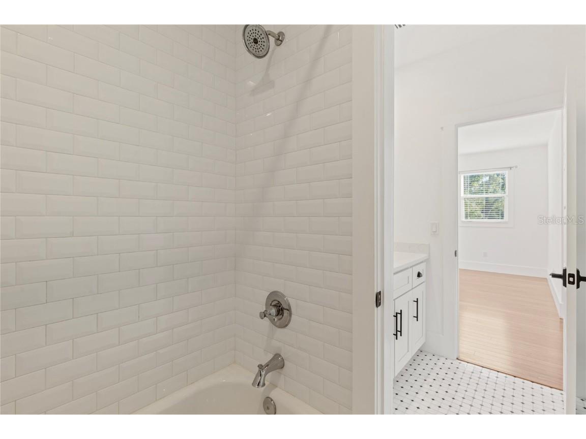 214 E Floribraska Avenue Tampa FL 33603 TB8461747 image32