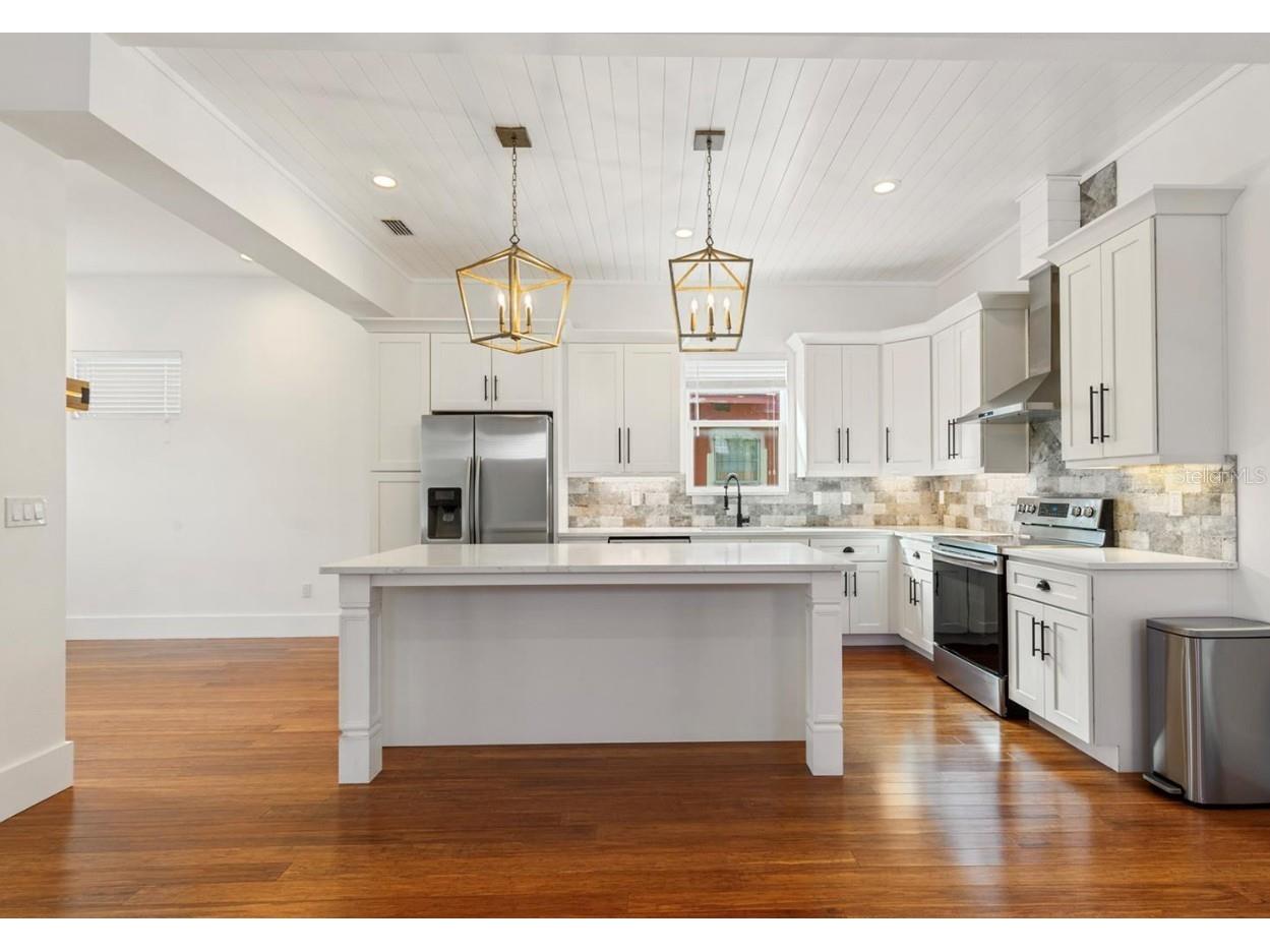 214 E Floribraska Avenue Tampa FL 33603 TB8522623 image8