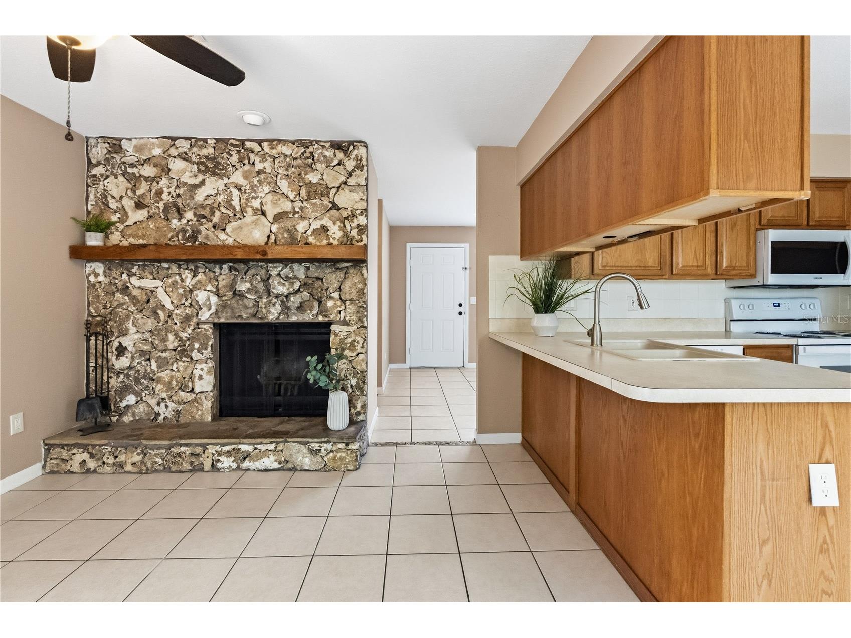214 E Floyd Avenue Lake Mary FL 32746 - Crystal Lake G5113393 image8