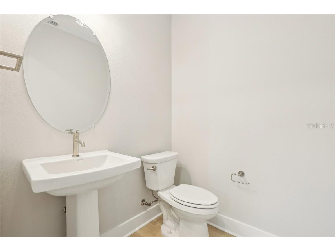 214 E Harding Street Orlando FL 32806 TB8370049 image1