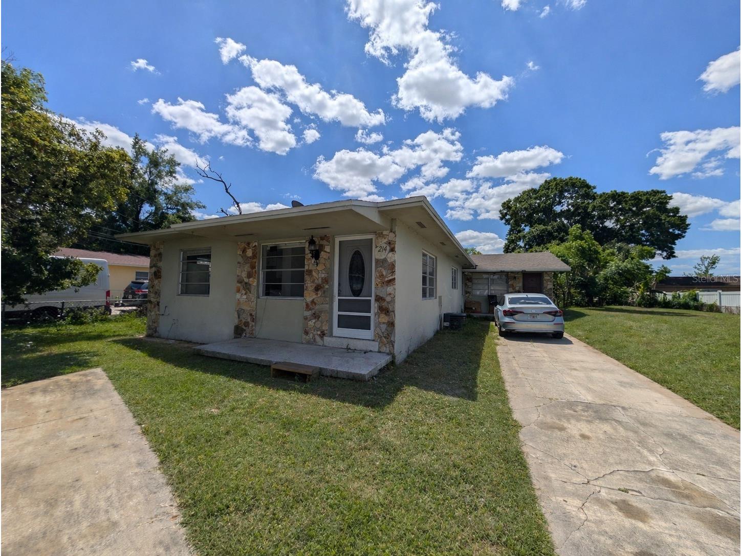 214 Fairlane Avenue Orlando FL 32809 O6402603 image1