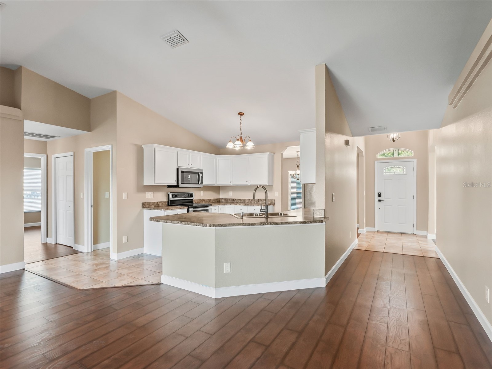 214 Fisher Run Ocklawaha FL 32179 - Bear Lake OM724104 image12