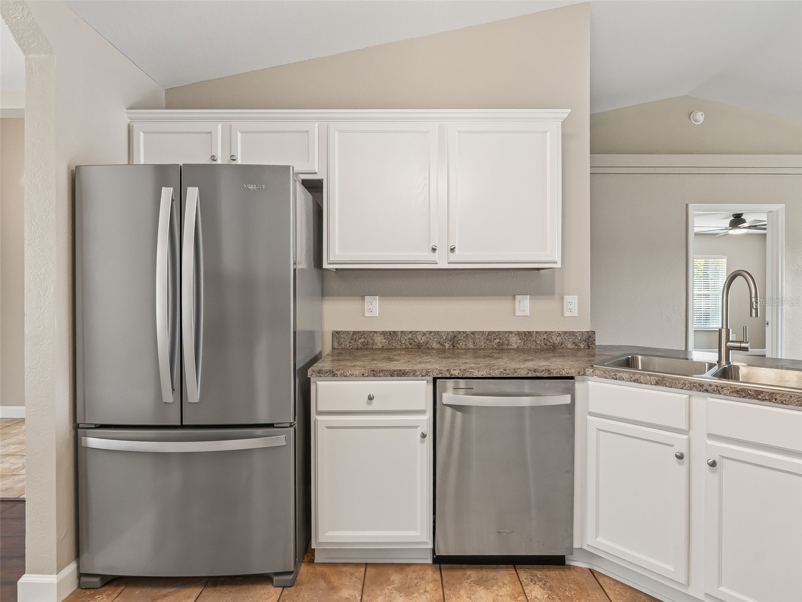 214 Fisher Run Ocklawaha FL 32179 - Bear Lake OM724104 image15