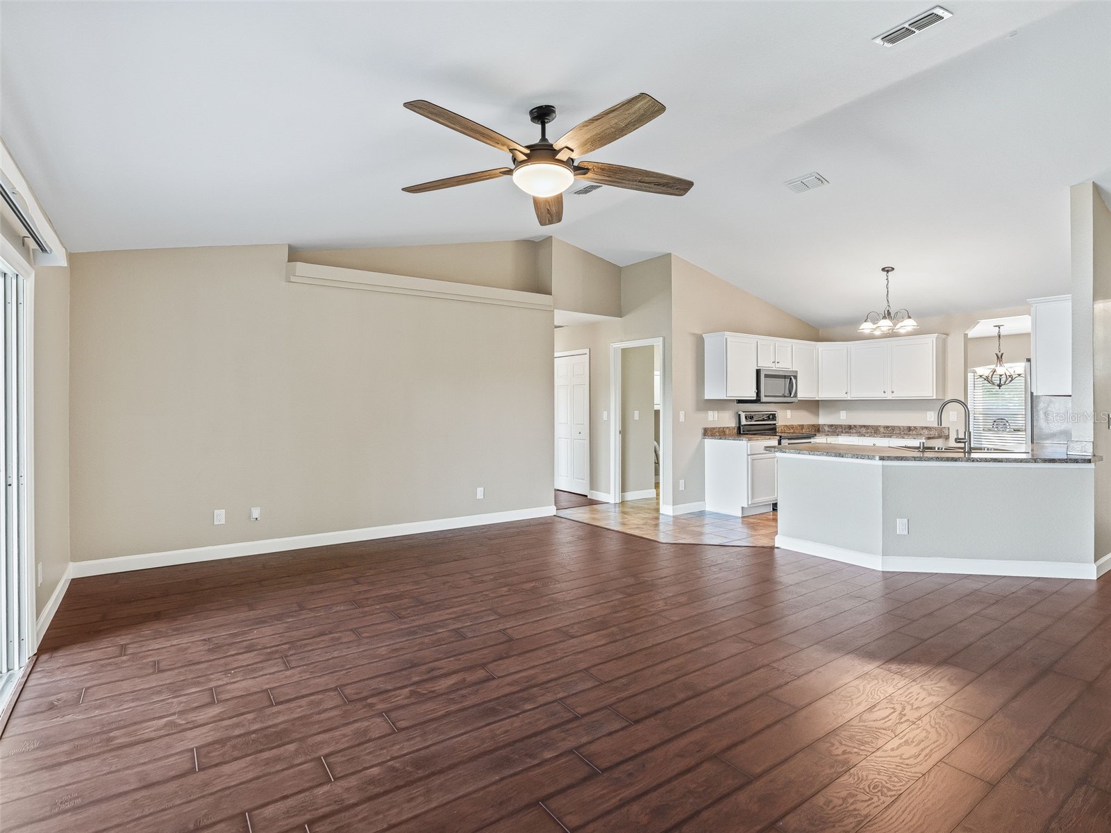 214 Fisher Run Ocklawaha FL 32179 - Bear Lake OM724104 image18