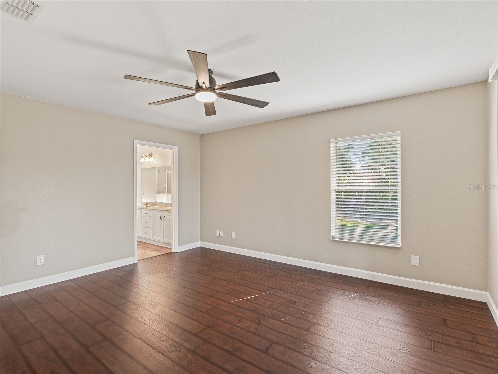 214 Fisher Run Ocklawaha FL 32179 - Bear Lake OM724104 image21
