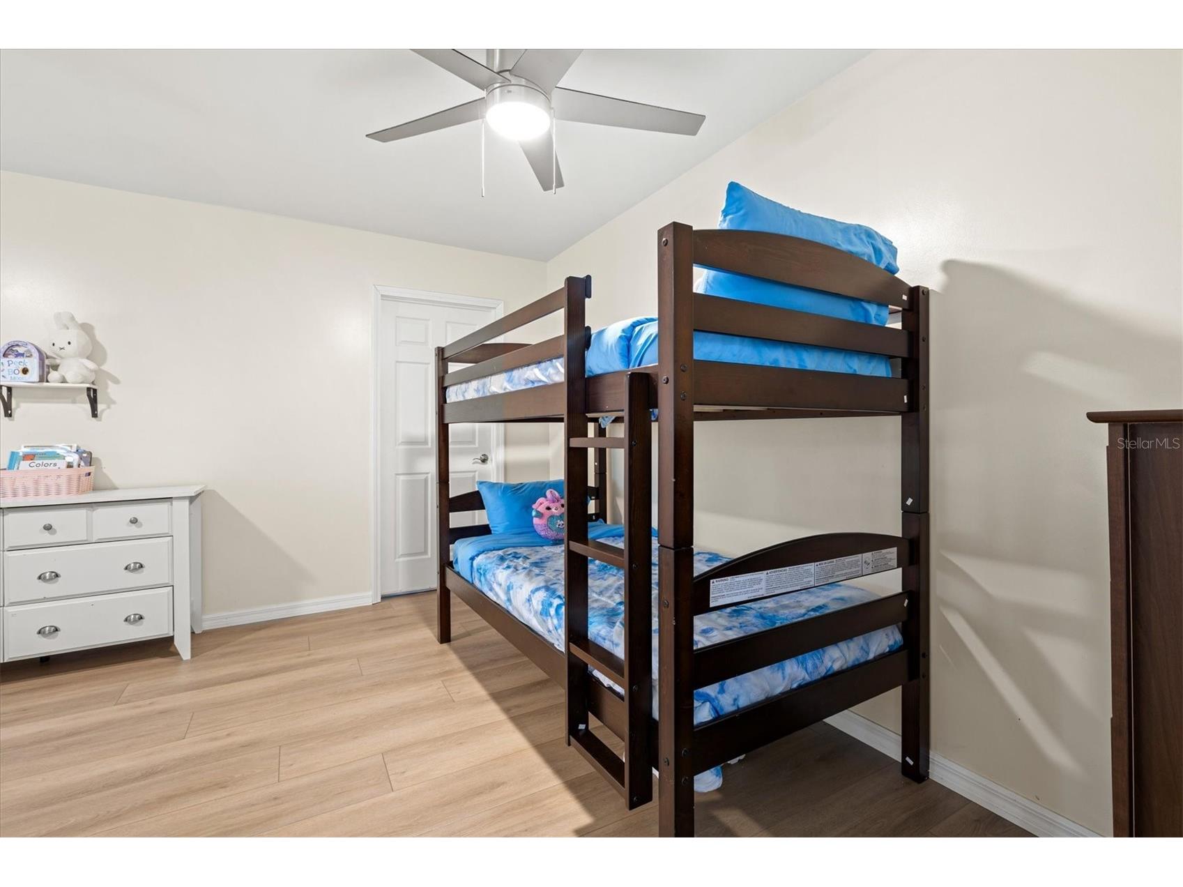 214 Gaines Avenue Sarasota FL 34243 A4688411 image41