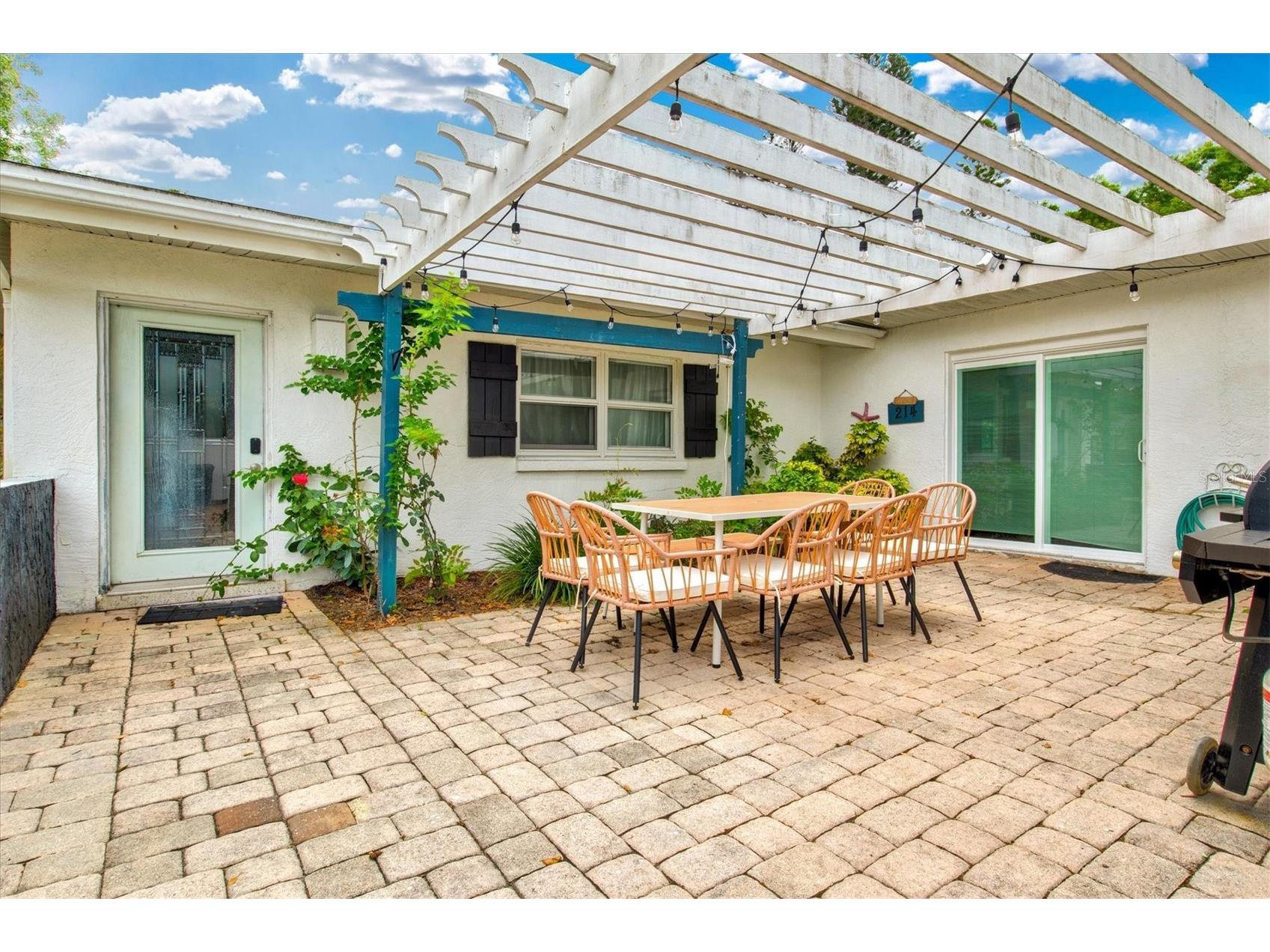 214 Gaines Avenue Sarasota FL 34243 A4688411 image6