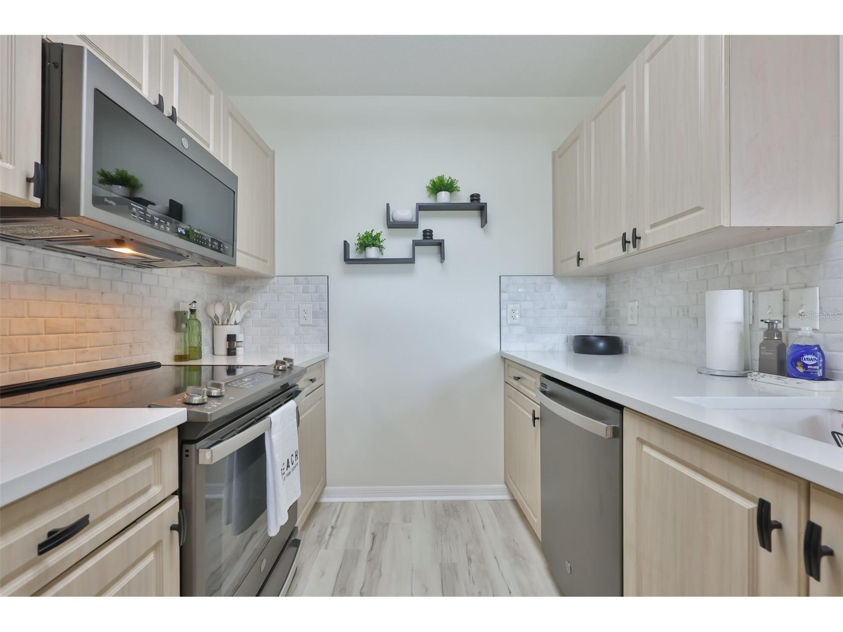214 Glenellen Place #201 Sun City Center FL 33573 TB8508462 image21