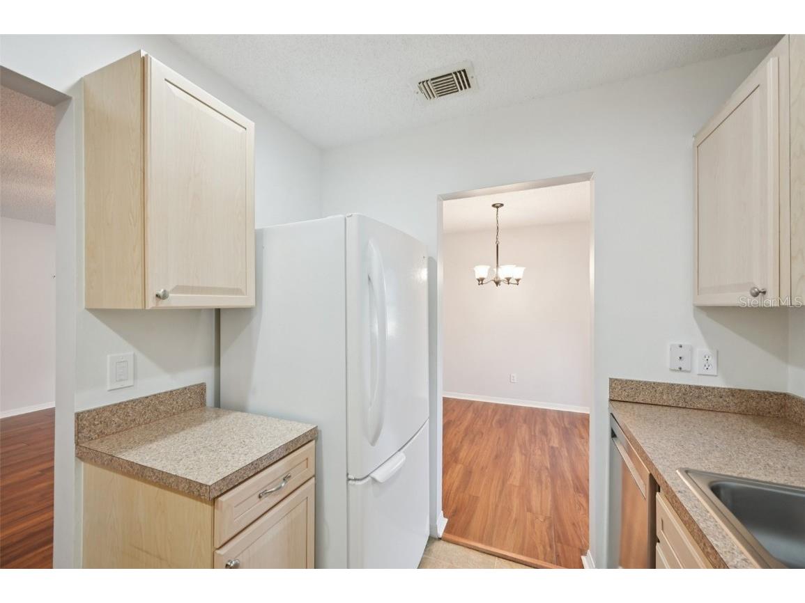 214 Gloucester Boulevard Sun City Center FL 33573 TB8429193 image12