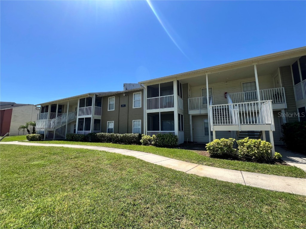214 Lake Parsons Green #207 Brandon FL 33511 T3518619 image1