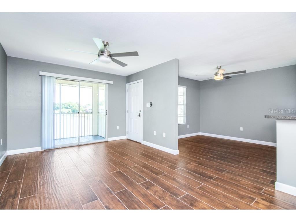214 Lake Parsons Green #208 Brandon FL 33511 TB8508304 image4