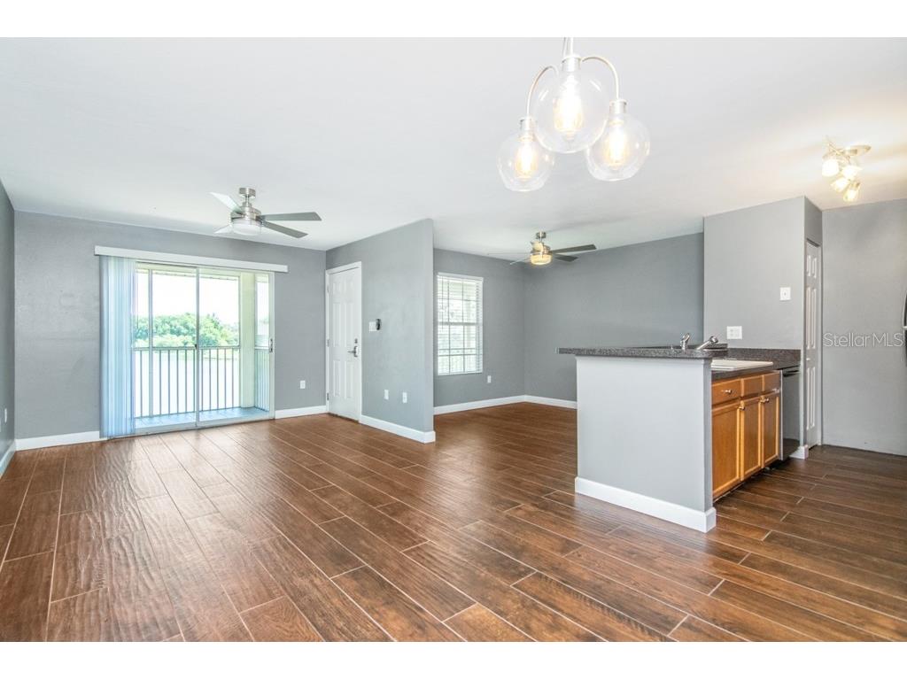 214 Lake Parsons Green #208 Brandon FL 33511 TB8508304 image8