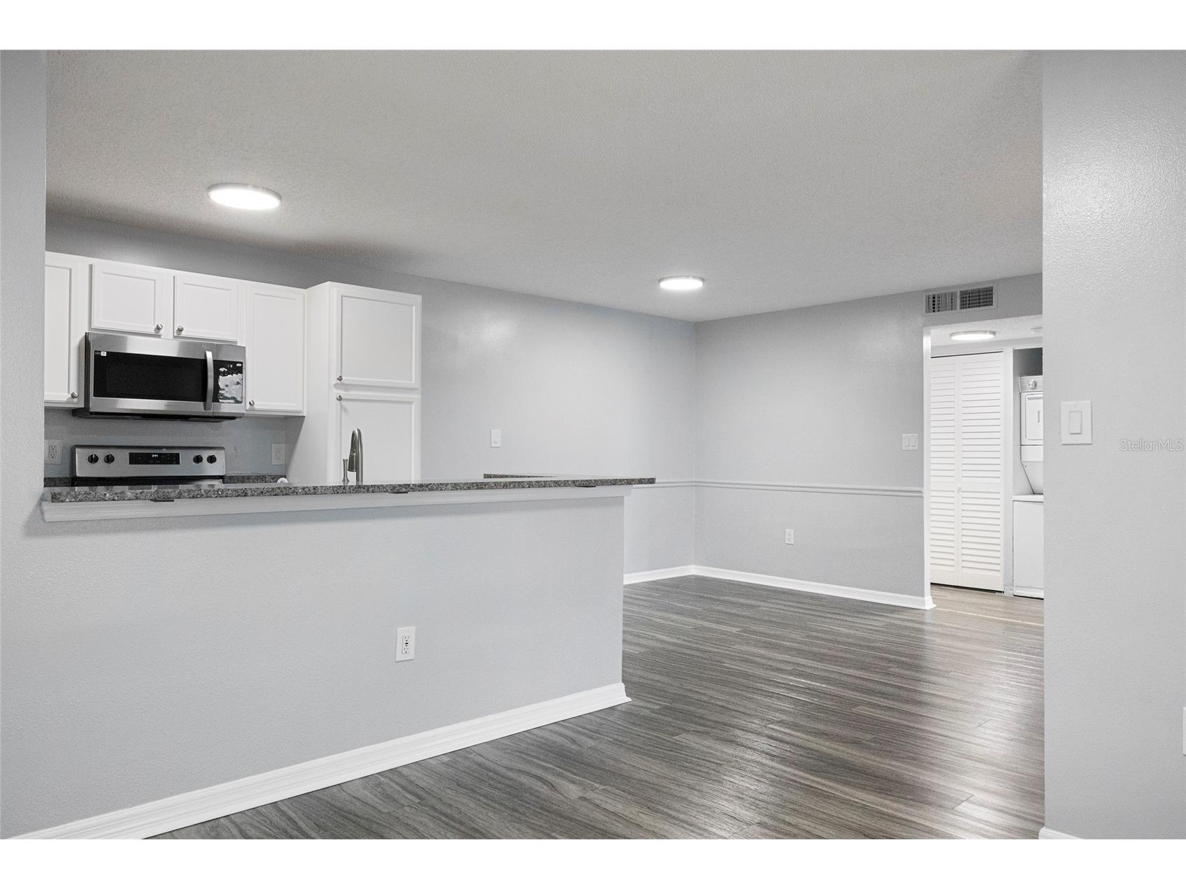 214 Lake Parsons Grn #206 Brandon FL 33511 - Lake Hendricks OM725120 image15