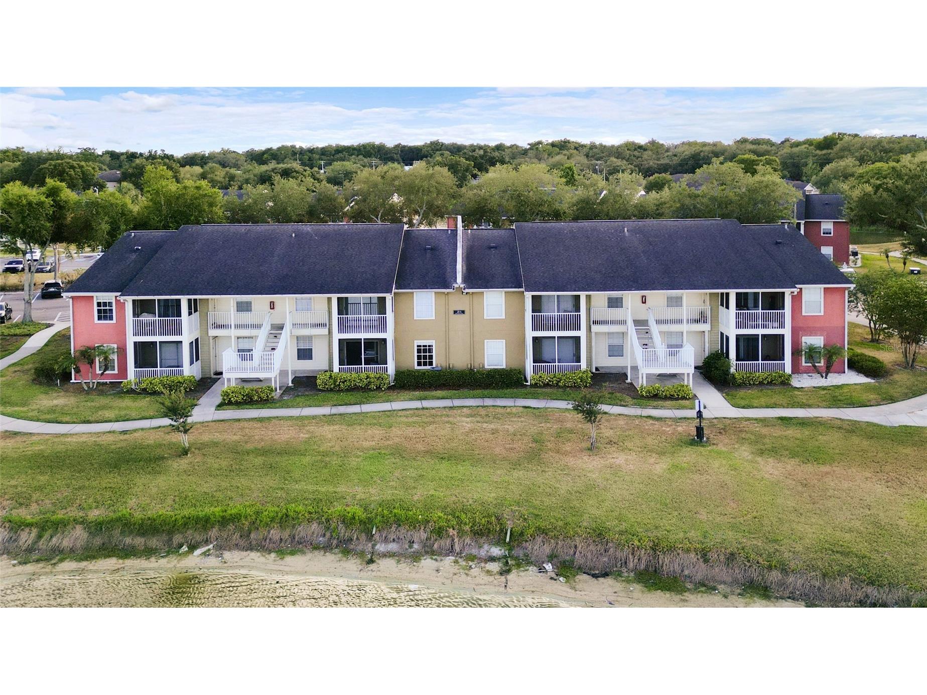 214 Lake Parsons Grn #206 Brandon FL 33511 - Lake Hendricks OM725120 image3