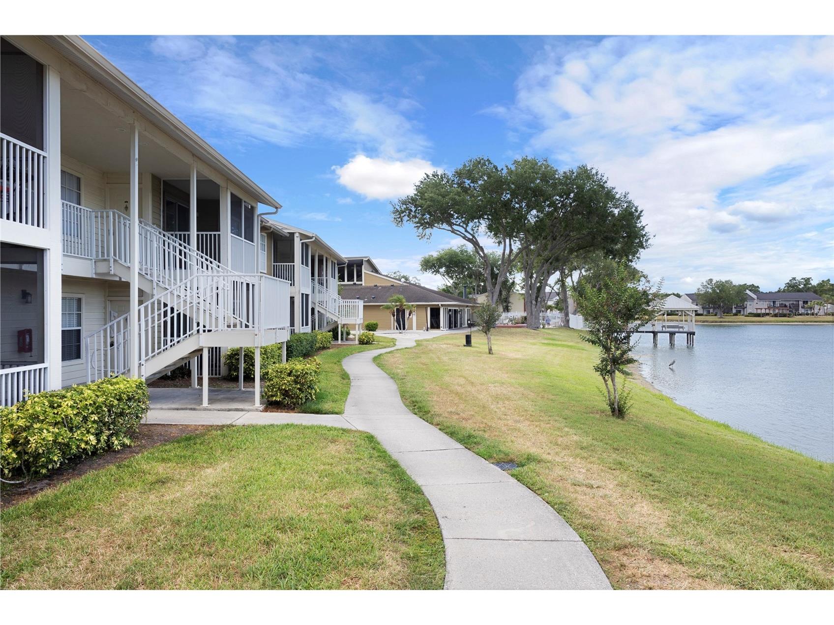 214 Lake Parsons Grn #206 Brandon FL 33511 - Lake Hendricks OM725120 image5
