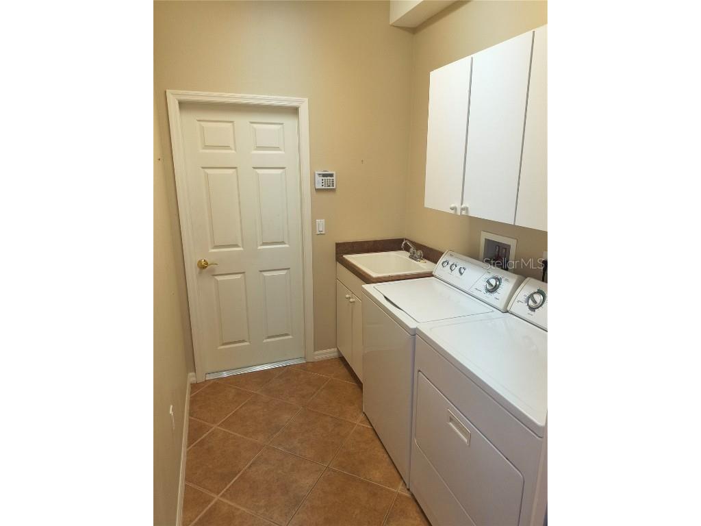 214 Lake Victoria Court Englewood FL 34223 N6140480 image6