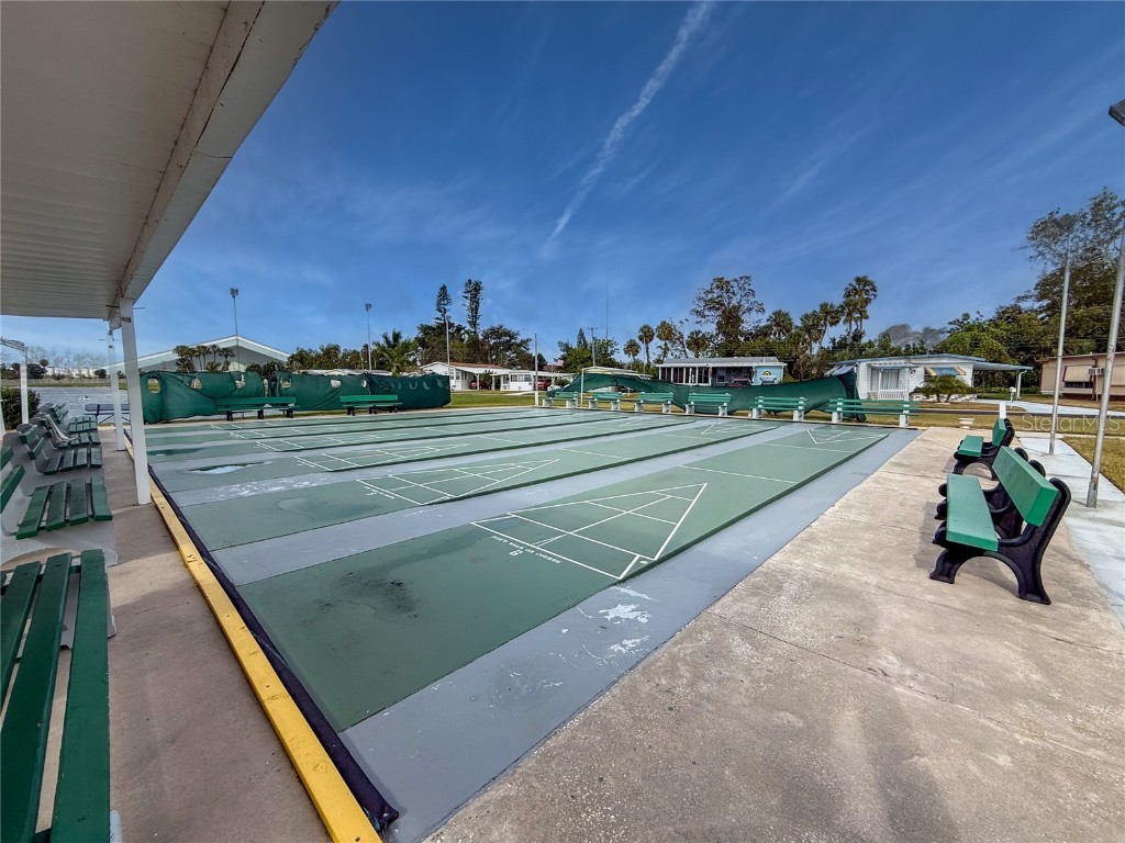 214 Leisure Way Palmetto FL 34221 A4674215 image41