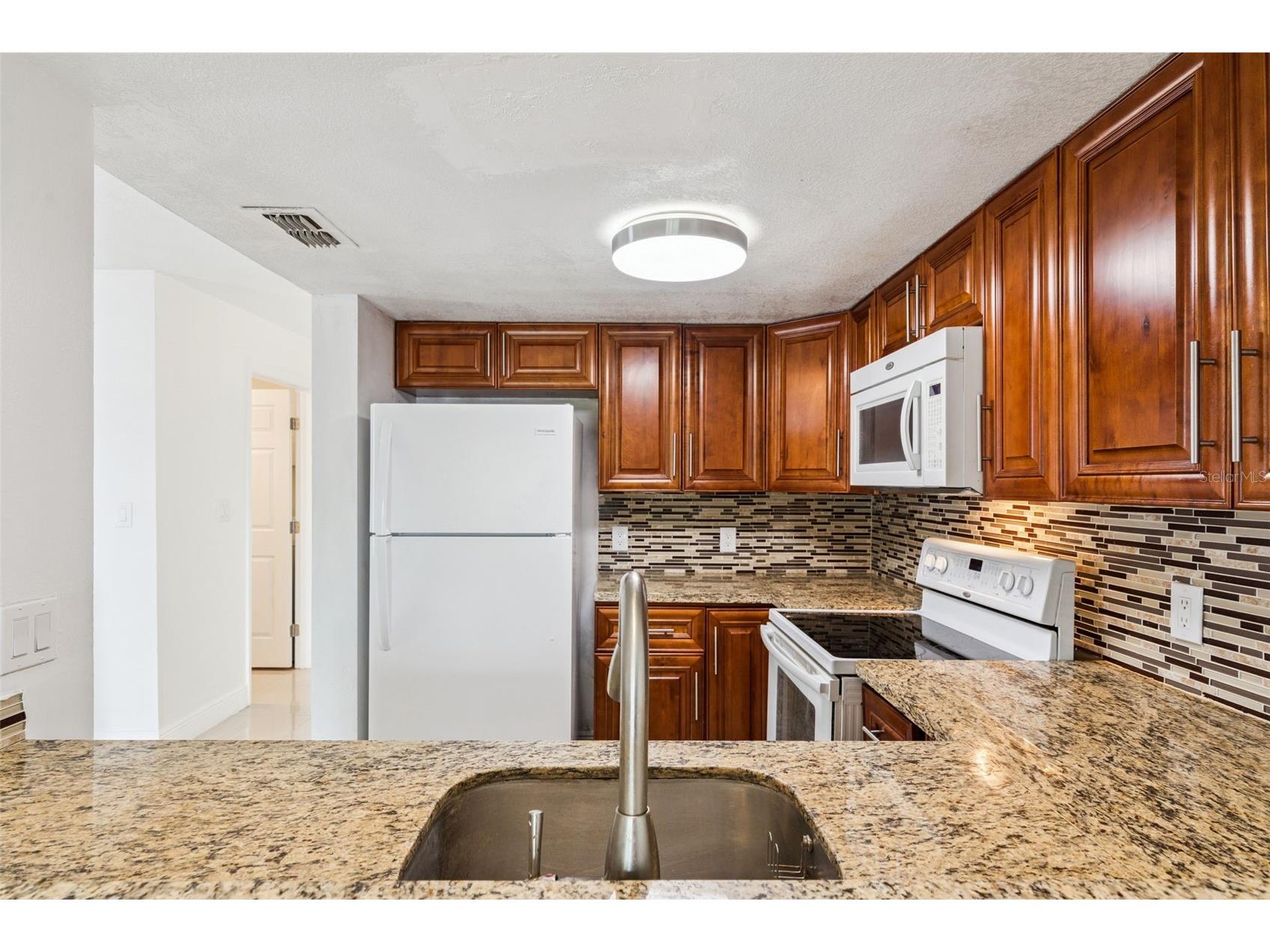 214 Majors Lane #F Kissimmee FL 34743 O6415839 image19