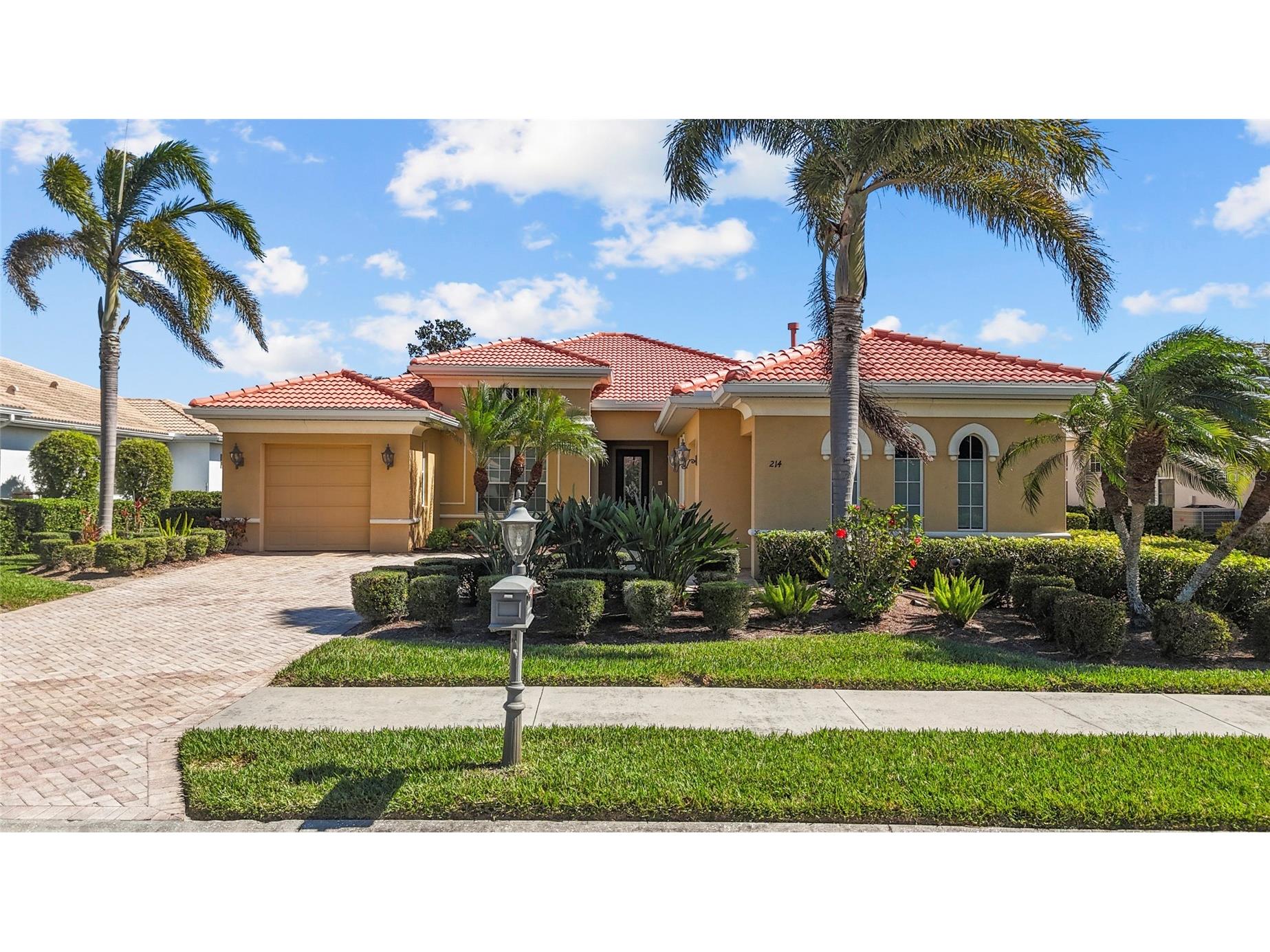 214 Martellago Drive North Venice FL 34275 N6143134 image2