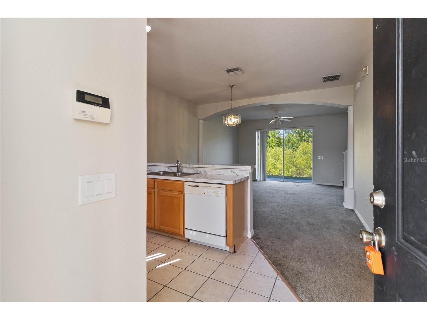 214 Monroe Circle Davenport FL 33896 S5148021 image3