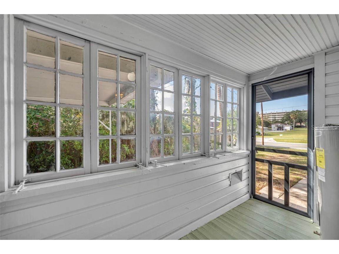 214 N New Hampshire Avenue Tavares FL 32778 O6356656 image14