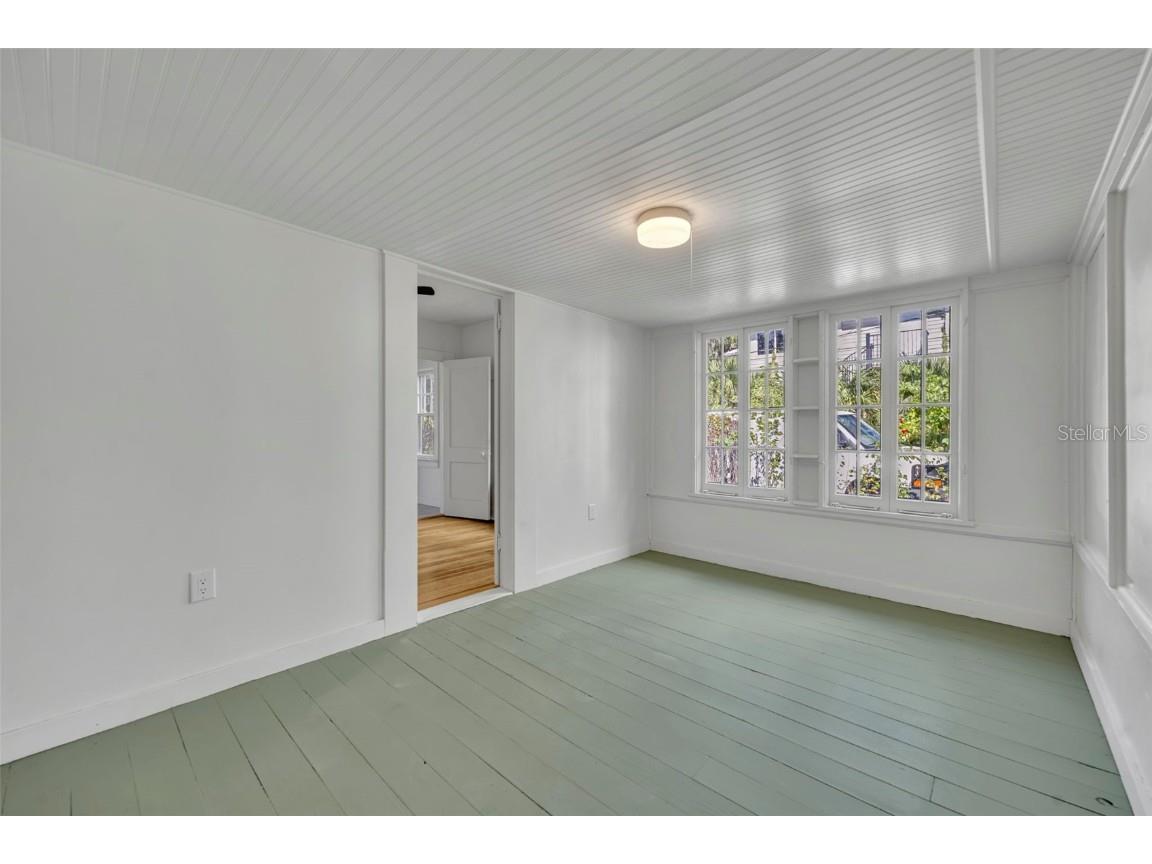 214 N New Hampshire Avenue Tavares FL 32778 O6356656 image21